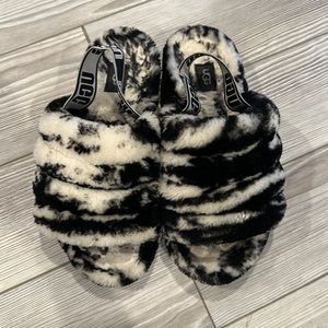 Ugg fluff yeah slippers - cookies and cream